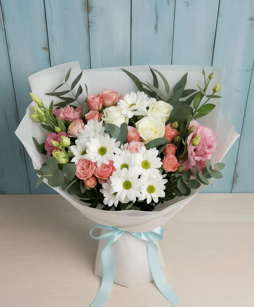 Букет цветов из: Розы, Лизиантусы и Хризантемы в Гусь-Железном