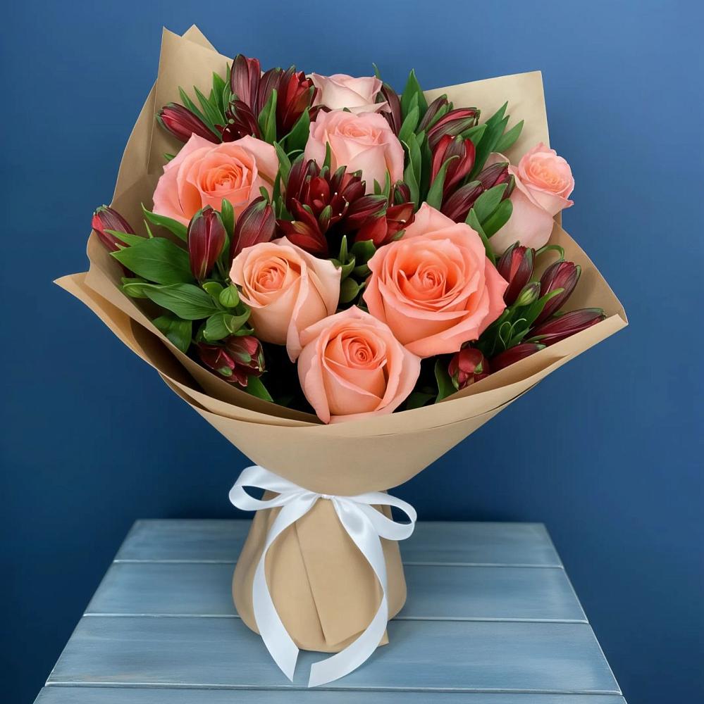 Букет цветов из: Розы и Альстромерии в Гусь-Железном