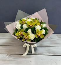 Букет цветов из:  Орхидеи и Розы в Гусь-Железном