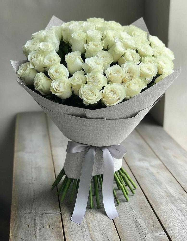 Букет 35 Белых роз в Гусь-Железном