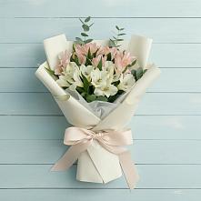 Букет цветов из:  Альстромерии #REPLACE_PRED# Гусь-Железном