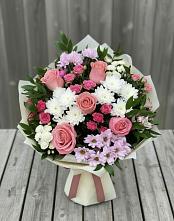 Букет цветов из:  Альстромерии, Гвоздики, Розы и Хризантемы в Гусь-Железном