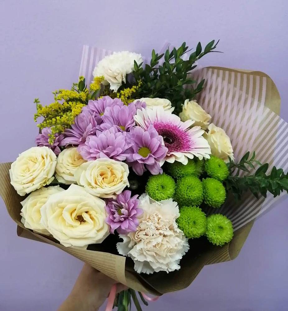 Букет цветов из: Хризантемы, Розы, Гвоздики и Герберы в Гусь-Железном