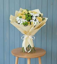 Букет цветов из:  Хризантемы и Розы в Гусь-Железном