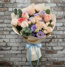 Букет цветов из:  Розы, Лизиантусы и Гвоздики в Гусь-Железном